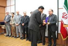 گزارش تصویری مراسم تقدیر ازکارمندان نمونه دانشگاه